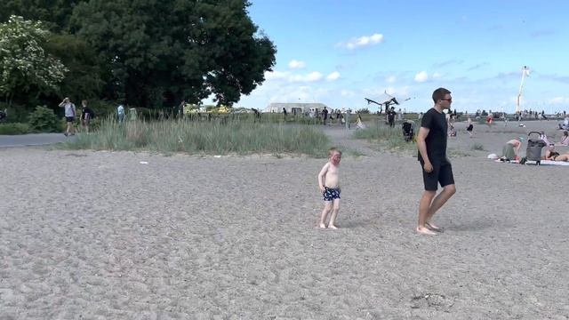 ??Copenhagen Amager Beach Denmark, 4K Walking Tour, June 2022, Amager Strandpark Beach #Sunbath смотреть онлайн