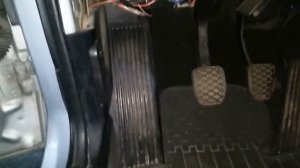 BMW E36 где находится блок управления стеклоочистителя Where is the windshield wiper control unit?