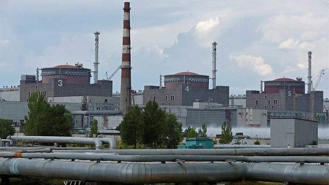 Украинские военные обстреляли контейнеры с ядерными отходами на Запорожской АЭС