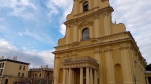 Всемирно известные мелодии на карильоне Петропавловского собора. Рекомендую послушать вживую.