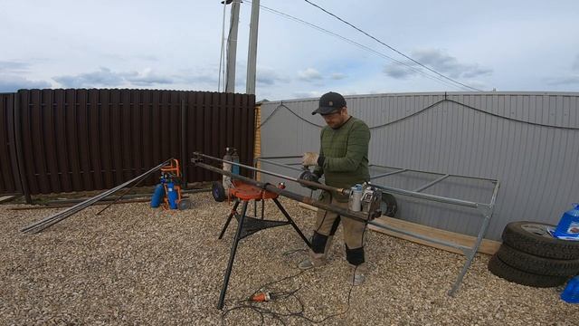 зачистка круглой трубы от ржавчины . смотреть онлайн