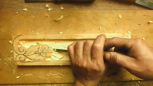 Резьба по дереву для начинающих. Резной декор для мебели.