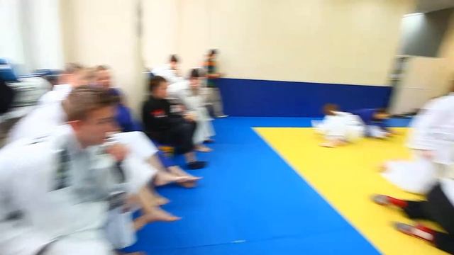 MVI 4055 смотреть онлайн