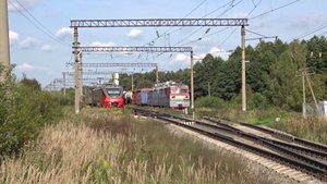 Электропоезд ЭП3Д-0090 резервом прибывает на станцию Зимёнки