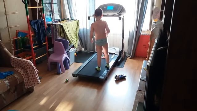 Будни ребенка без детского сада смотреть онлайн