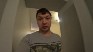 Как попасть на деньги. Натяжной потолок на балконе с карнизами пк5