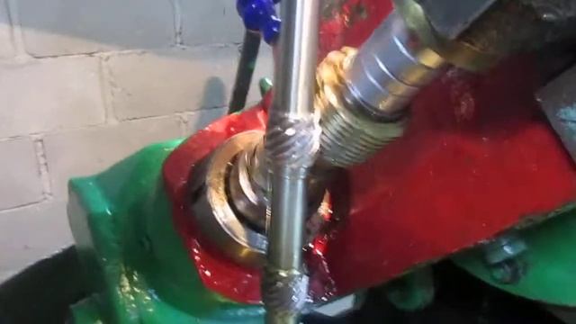 Станок 5д32.Нарезание косозубой(винтовой) вал-шестерни М=1,5. Z=11.Угол наклона= 49°(2021год) смотреть онлайн