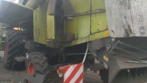 Чистка и продувка комбайна Claas Mega 350