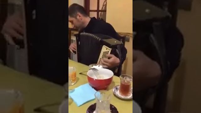 Гаджи мукутуль супер аварская песня на баяне смотреть онлайн