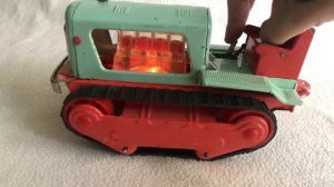 Электромеханическая игрушка -Трактор.СССР.Редкость