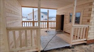 Баня, терраса и гараж как единое целое.