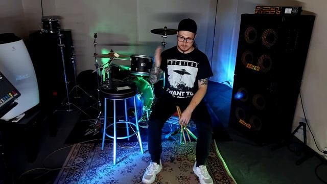 Как не разучиться играть ногами без репетиций и занятий\Как прокачивать ноги дома без всего смотреть онлайн