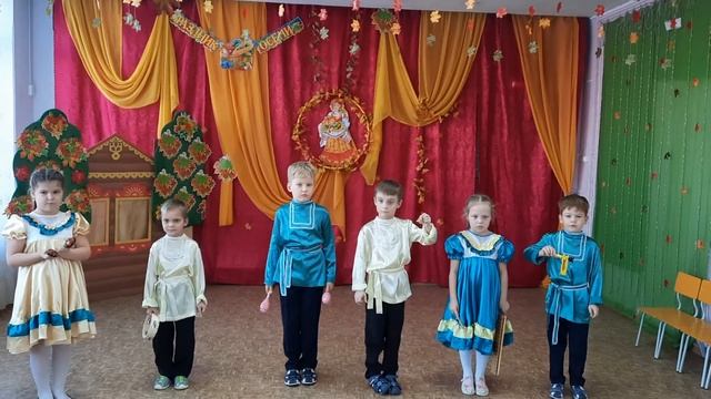 Оркестр шумовых инструментов "Веселые гномы" РНП "На горе то калина", музыка в обработке Ю. Чичкова смотреть онлайн