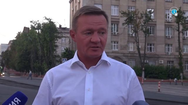Курский губернатор проверил начало ремонта улицы Радищева