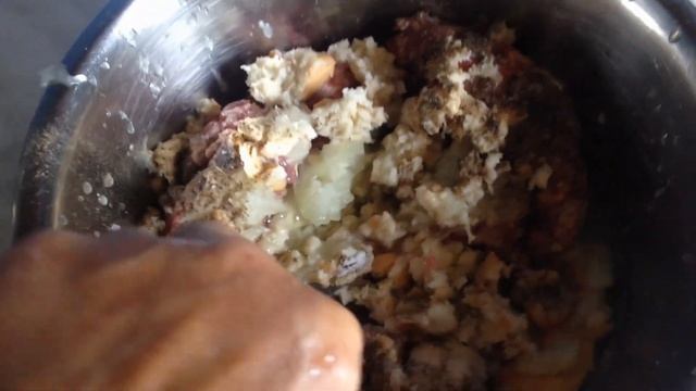 Шницель в духовке, как в столовой.Просто и очень вкусно.