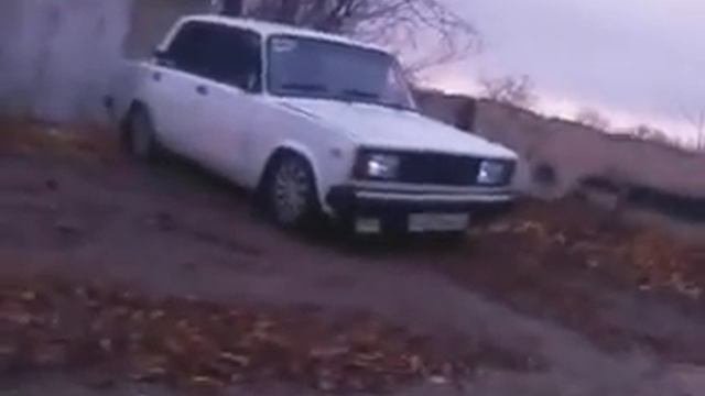 Выхлоп)