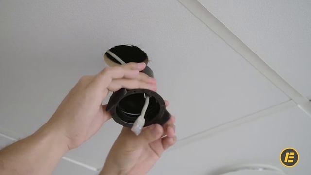 Установка сетевой камеры модели AXIS M3015 и AXIS M3016 смотреть онлайн