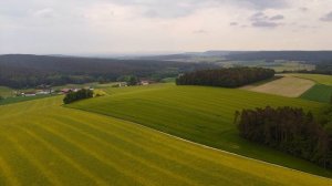 Как выглядит немецкая деревня? Снял видео на дрон. Германия - жизнь изнутри.