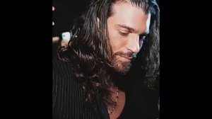 Джан Яман и Демет Оздемир поцеловались на глазах у Огужана Коча!