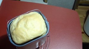 Мой первый дрожжевой ( постный хлеб) из хлебопечки, на 750 гр. Домашняя выпечка из пшеничной муки.