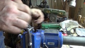 Самодельные, примитивные вальцы.