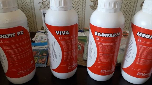 Посадка семян томатов и перцев. Применение удобрений. смотреть онлайн