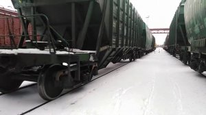 Манёвры Тепловоза ЧМЭ3-2055 На Станций Металлист