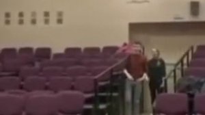 Фильм " Школа" 2010 Оля Будилова и Сережа Королев - Женя Белоусов - Девчонка девчоночка темные ночи