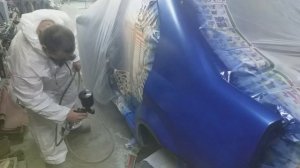 Подготовка и покраска заднего крыла на Рено Логан