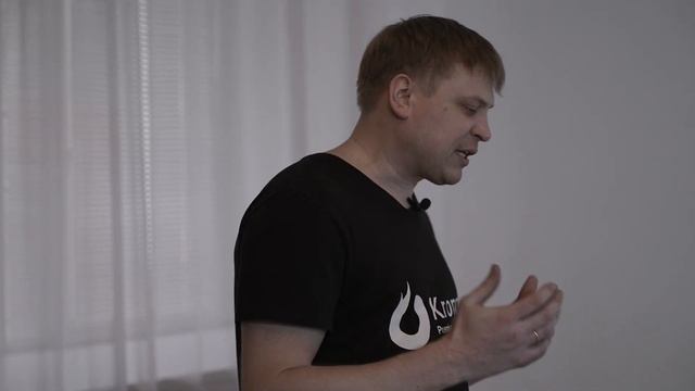 Кухонный стол из керамики Kronco Verdi смотреть онлайн