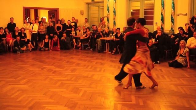 michelle + joachim | Augsburg Tango lun'azul - "Mi reflexión" - Canaro / Roldán смотреть онлайн