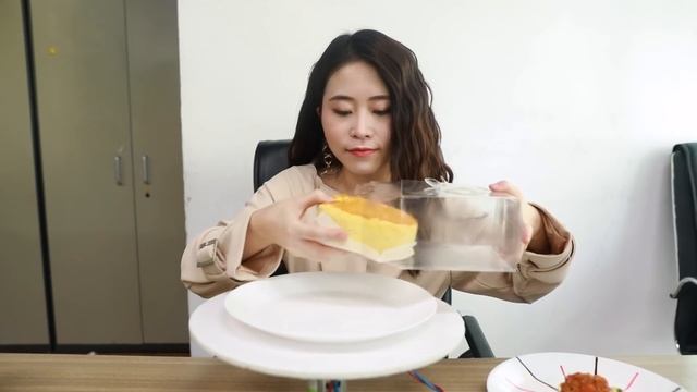 E76 Cook Full Course Meal in Office | Ms Yeah смотреть онлайн