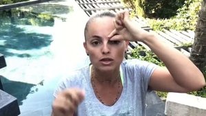 Как избавиться от межбровных морщин и поднять веки. Melannett. Упр 1