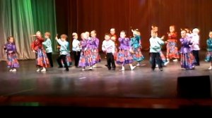 Танец с ложками) Подготовишки ансамбля "Карусель".