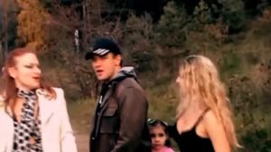 Art Tomas - Don'tcha look@me this way - Artem Sennikovsky