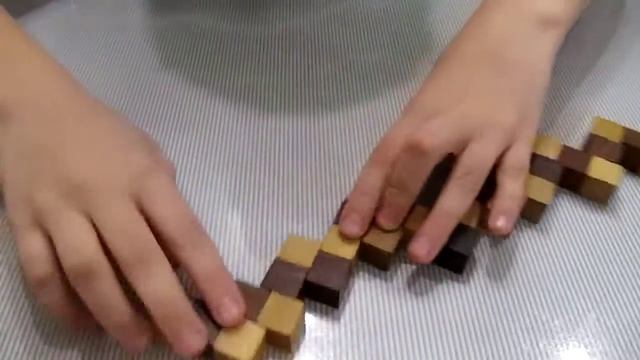 кубик из змейки головоломки смотреть онлайн