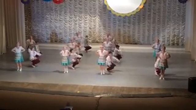Образцовый ансамбль радуга созвездие??