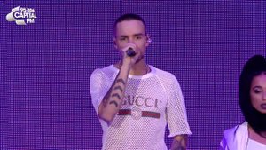 Liam Payne - ‘Strip That Down’ - (Live At Capital’s Jingle Bell Ball 2017)