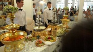 Шоколадные фонтаны и фонтаны для шампанского