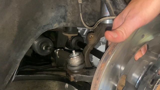 Brian installs his 1000hp rear end, prepping for event! смотреть онлайн