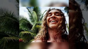 НАТАША КОРОЛЕВА В АФРИКЕ СОБРАЛА ВЕЩИ ТАРЗАНА И ВЫСТАВИЛА ИХ ЗА ДВЕРЬ