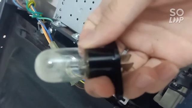 ✨เปลี่ยนหลอดไฟไมโครเวฟง่ายๆ✨ SAMSUNG ? รุ่น ME711K смотреть онлайн