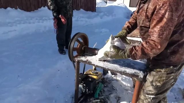 как быстро расколоть дрова смотреть онлайн