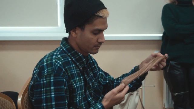 Бесшовное наращивание волос \ Truly Seamless Hair Extensions смотреть онлайн