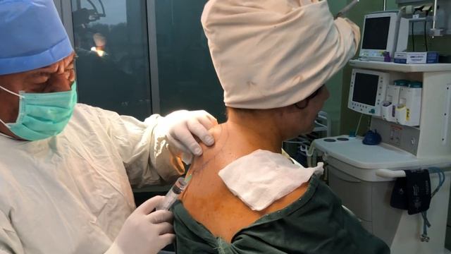 Липосакция шейного отдела смотреть онлайн