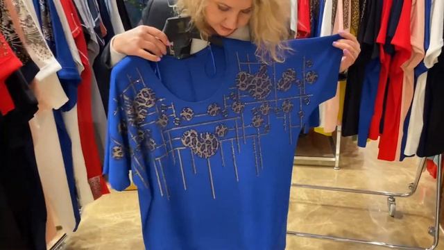 Где купить одежду оптом ? Турецкий производитель и оптовый продавец одежды Стамбул, Лалели.