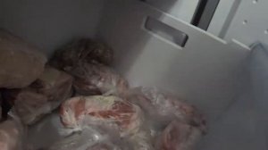 Обзор моей морозилки. Мясо в морозилке. Веганам не смотреть!