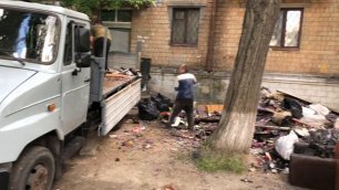 Уборка после пожара в Киеве