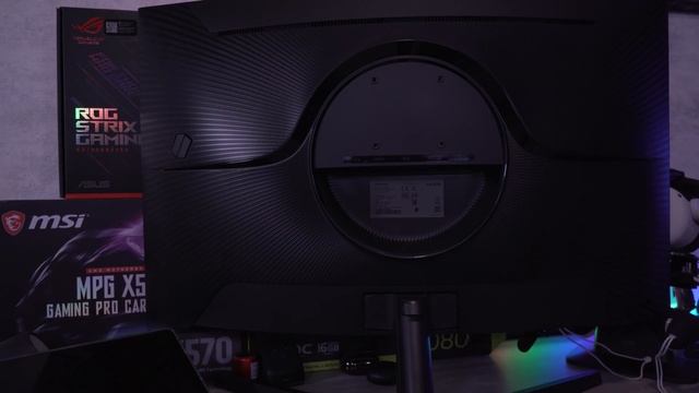 Samsung Odyssey G5 32 pouces Mon nouvel écran PC GAMER ! смотреть онлайн