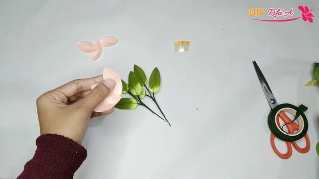 DIY | How To Make Satin Ribbon Flower Very Easy | Satin Ribbon Flowers Tutorial смотреть онлайн